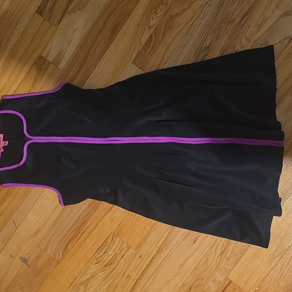 Betsey Johnson Sleeveless Dress: Size 6 - Picture 2 of 3